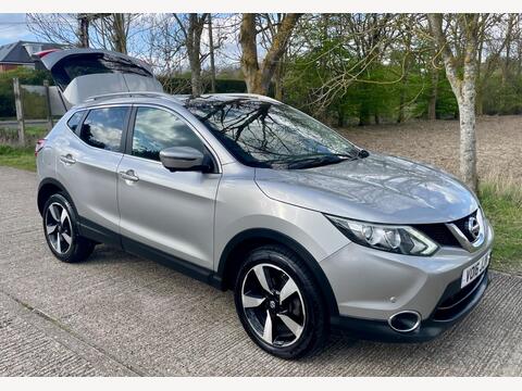 Nissan Qashqai SUV 1.2 DIG-T n-tec+ 2WD Euro 6 (s/s) 5dr