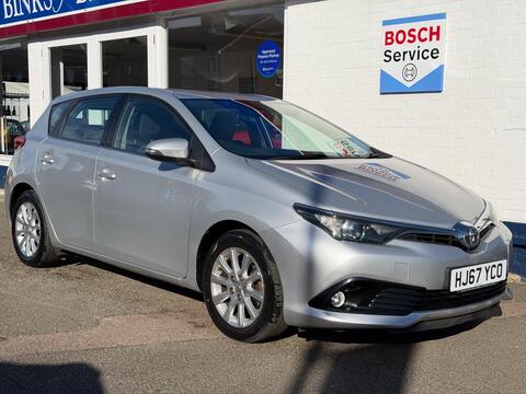 Toyota Auris Hatchback 1.2 VVT-i Business Edition Euro 6 (s/s) 5dr (Safety Sense)
