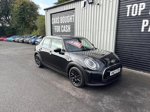MINI Hatch Hatchback 1.5 Cooper Classic Steptronic Euro 6 (s/s) 5dr
