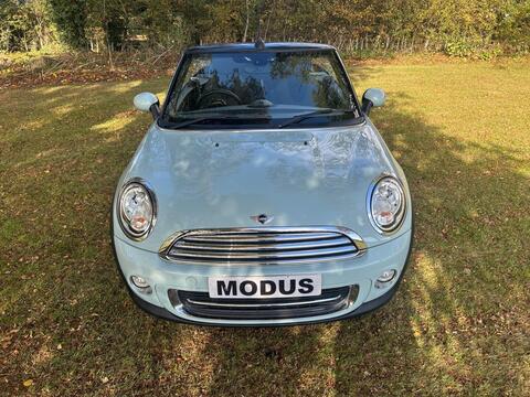 MINI Convertible Convertible 1.6 Cooper Auto Euro 6 2dr