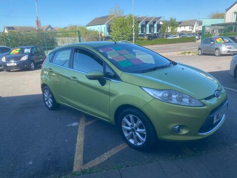 Ford Fiesta Hatchback 1.4 Zetec 5dr
