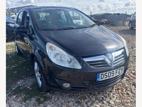 Vauxhall Corsa Hatchback 1.4i 16v Design 5dr (a/c)