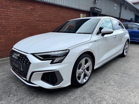 Audi A3 Hatchback 1.0 TFSI 30 S line Sportback Euro 6 (s/s) 5dr