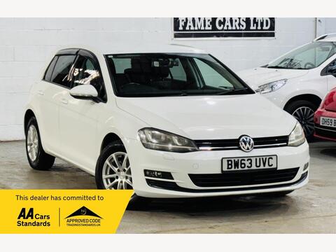Volkswagen Golf Hatchback 1.2 TSI BlueMotion Tech S Hatchback 5dr Petrol DSG Euro 5 (s/s) (105 ps)