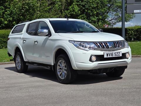 Mitsubishi L200 Pickup 2.4 DI-D DC Warrior 4WD Euro 5 4dr