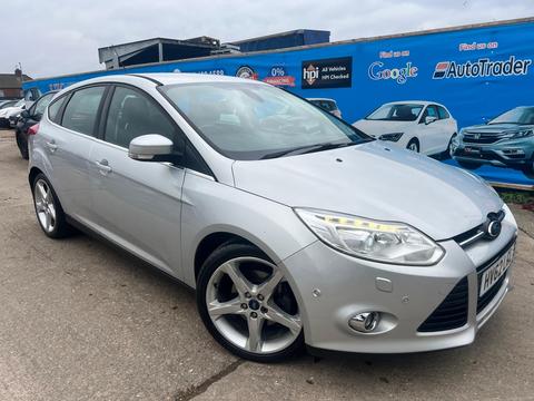Ford Focus Hatchback 1.6T EcoBoost Titanium X Euro 5 (s/s) 5dr