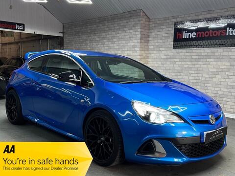 Vauxhall Astra GTC Coupe 2.0T VXR Euro 5 (s/s) 3dr