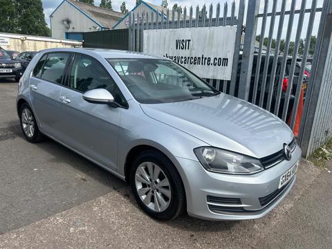 Volkswagen Golf Hatchback 1.6 TDI BlueMotion Tech SE Euro 5 (s/s) 5dr