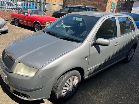 Skoda Fabia Hatchback 1.2 HTP 12V Ambiente 5dr