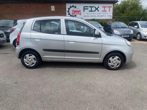 Kia Picanto Hatchback 1.0 5dr