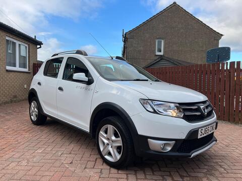 Dacia Sandero Stepway Hatchback 0.9 TCe Laureate Euro 6 (s/s) 5dr