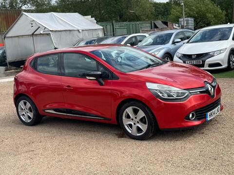 Renault Clio Hatchback 0.9 TCe ECO Dynamique MediaNav Euro 5 (s/s) 5dr
