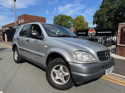 Mercedes-Benz M Class SUV 3.2 ML320 5dr