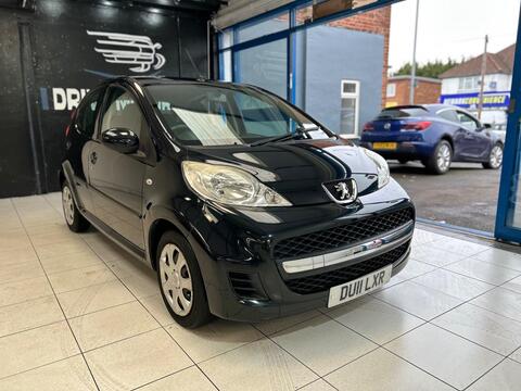 Peugeot 107 Hatchback 1.0 12V Urban Euro 5 5dr