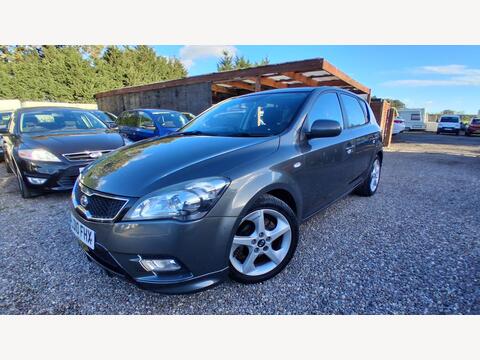Kia Ceed Hatchback 1.6 3 Euro 4 5dr