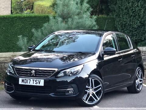 2017 Peugeot 308, photograph 3