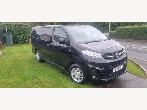 Vauxhall Vivaro Panel Van 2.0 Turbo D 3100 Sportive L2 H1 Euro 6 (s/s) 5dr