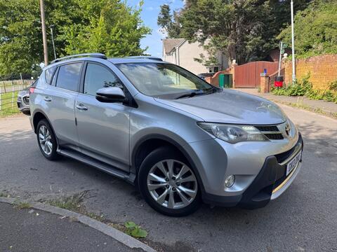 Toyota RAV4 SUV 2.2 D-CAT Invincible Auto 4WD Euro 5 5dr