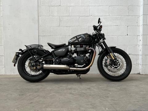 Triumph Bobber Custom Cruiser 1200 Bobber TFC