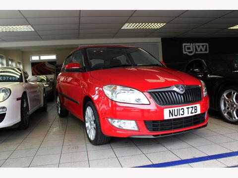 Skoda Fabia Hatchback 1.2 TSI Elegance Euro 5 5dr