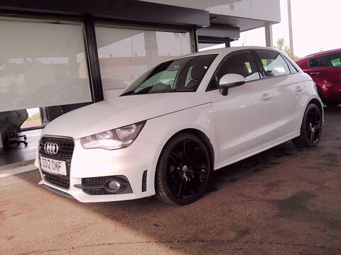 Audi A1 Hatchback 1.6 TDI S line Sportback Euro 5 (s/s) 5dr