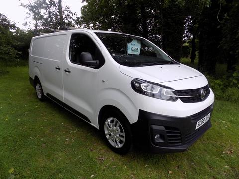 Vauxhall Vivaro Panel Van 1.5 Turbo D 2900 Dynamic L2 H1 Euro 6 (s/s) 6dr