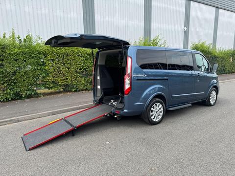 Ford Tourneo Custom Minibus 2.0 310 EcoBlue Titanium L1 Euro 6 (s/s) 5dr