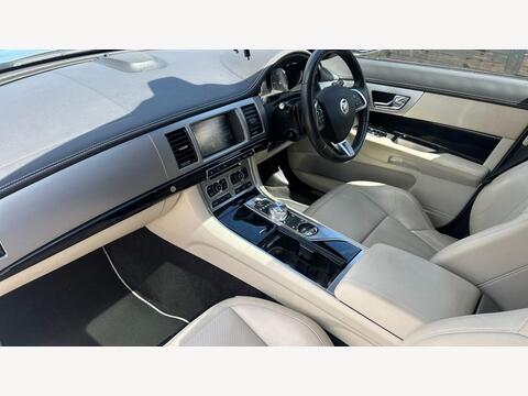 Jaguar XF Estate 3.0d S V6 Portfolio Sportbrake Auto Euro 5 (s/s) 5dr
