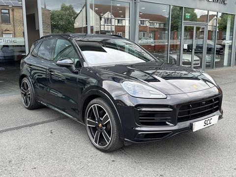 Porsche Cayenne SUV 3.0 V6 E-Hybrid 17.9kWh Platinum Edition TiptronicS 4WD Euro 6 (s/s) 5dr (3.6kW Charger)