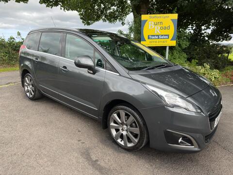 Peugeot 5008 MPV 1.6 HDi Allure Euro 5 5dr