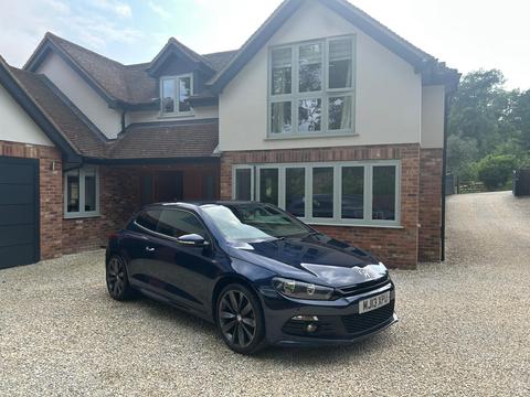 Volkswagen Scirocco Hatchback 2.0 TDI R-Line Euro 5 3dr (Leather, Nav)