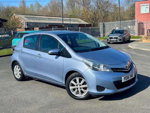 Toyota Yaris Hatchback 1.33 Dual VVT-i TR Euro 5 5dr