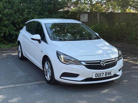 Vauxhall Astra Hatchback 1.6 CDTi BlueInjection Design Euro 6 (s/s) 5dr