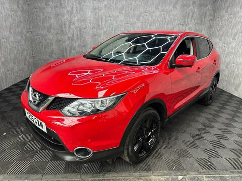 Nissan Qashqai SUV 1.5 dCi n-tec 2WD Euro 5 (s/s) 5dr