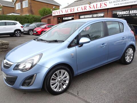 Vauxhall Corsa Hatchback 1.4 16V SE Euro 5 5dr