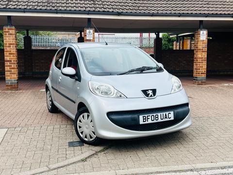 Peugeot 107 Hatchback 1.0 12V Urban Move Euro 4 5dr