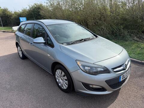 Vauxhall Astra Estate 1.6 16V Exclusiv Sports Tourer Euro 5 5dr