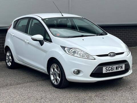 Ford Fiesta Hatchback 1.25 Zetec 5dr