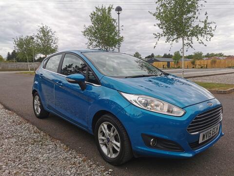 Ford Fiesta Hatchback 1.0T EcoBoost Zetec Euro 5 (s/s) 5dr
