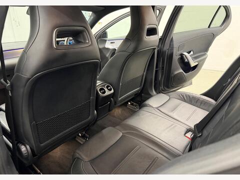 Mercedes-Benz A Class 2.0 A35 AMG (Executive) SpdS DCT 4MATIC Euro 6 (s/s) 5dr