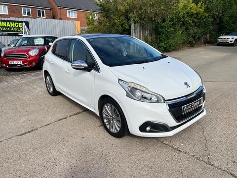 Peugeot 208 Hatchback 1.2 PureTech Allure Euro 6 5dr