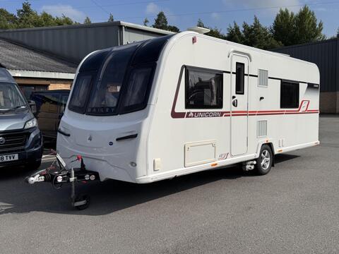Bailey Unicorn Cadiz Tourer 4 Berth Touring Caravan