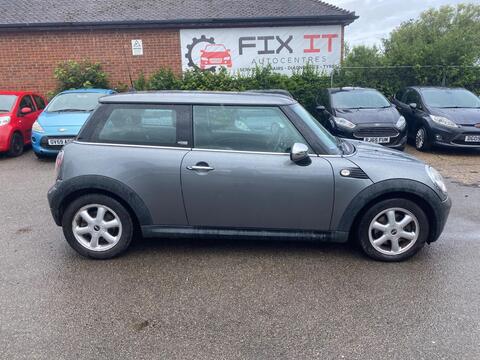 MINI Hatch Hatchback 1.6 One Graphite Euro 5 3dr