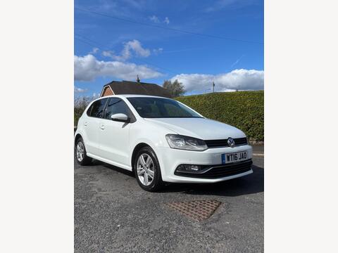2016 Volkswagen Polo, photograph 2