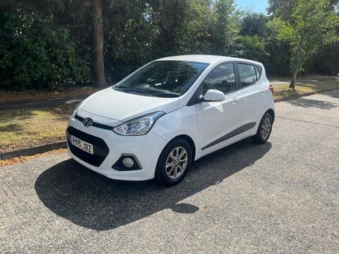Hyundai i10 Hatchback 1.0 Premium Euro 5 5dr