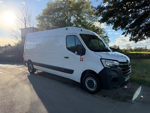 Renault Master Panel Van 2.3 dCi ENERGY 35 Business+ FWD LWB Medium Roof Euro 6 (s/s) 4dr