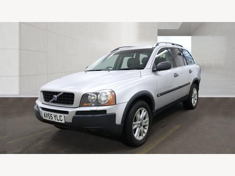 Volvo XC90 SUV 2.4 D5 SE Geartronic AWD 5dr