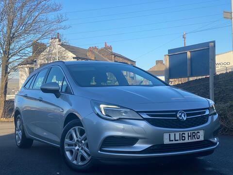Vauxhall Astra Estate 1.6 CDTi ecoFLEX Design Sports Tourer Euro 6 (s/s) 5dr