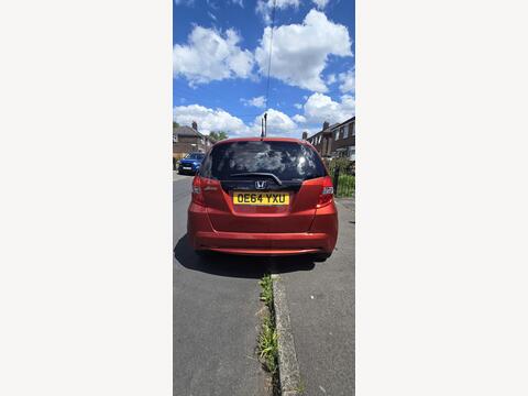 2015 Honda Jazz, photograph 2
