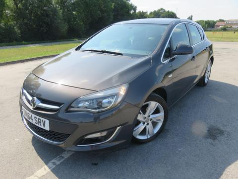 Vauxhall Astra Hatchback 1.6 16v SRi Euro 5 5dr